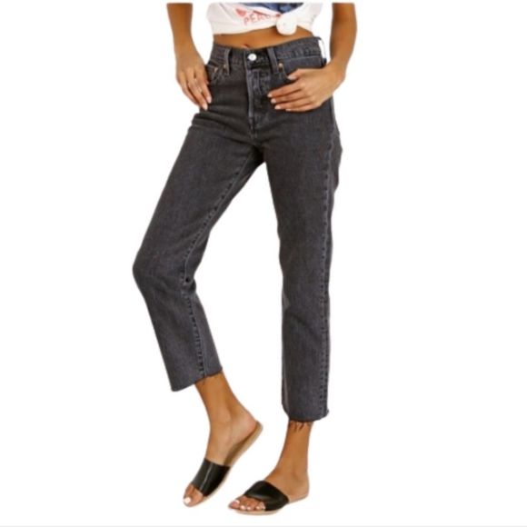 LEVI'S Wedgie Skinny Jeans in Ravens Wing Size 28 - Picture 4 of 16